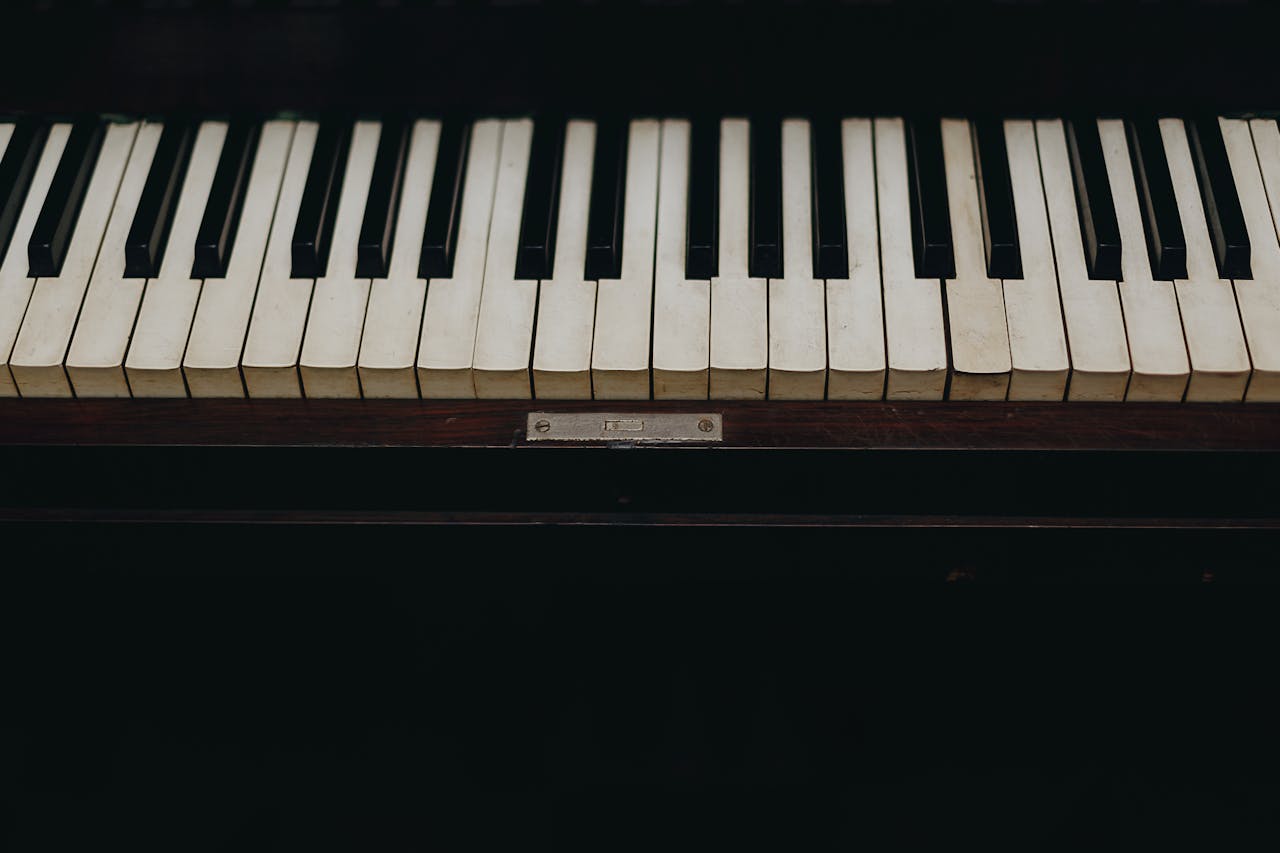 Sunset Piano. Фортепиано на закате