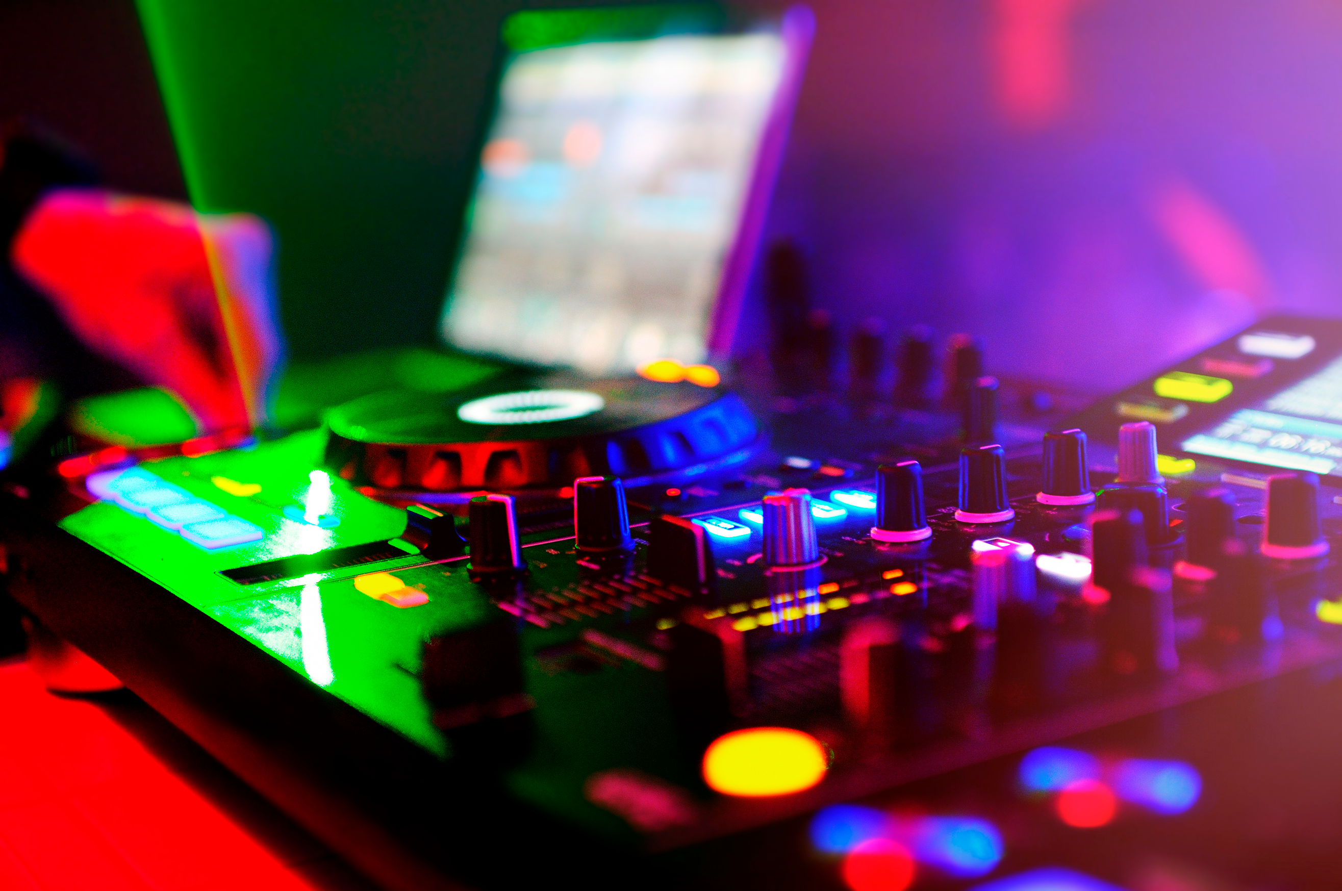 Swanky Tunes
