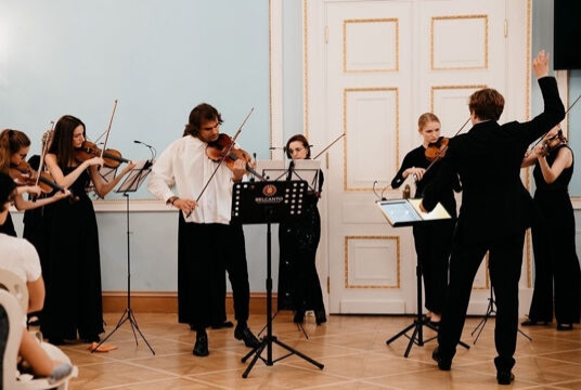 Концерт при свечах «Щелкунчик, Времена года, Серенада»